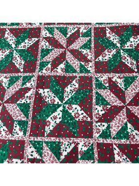 Oakhurst Textiles Christmas Cotton Fabric 1/2 yard x 44" Holly Poinsettia